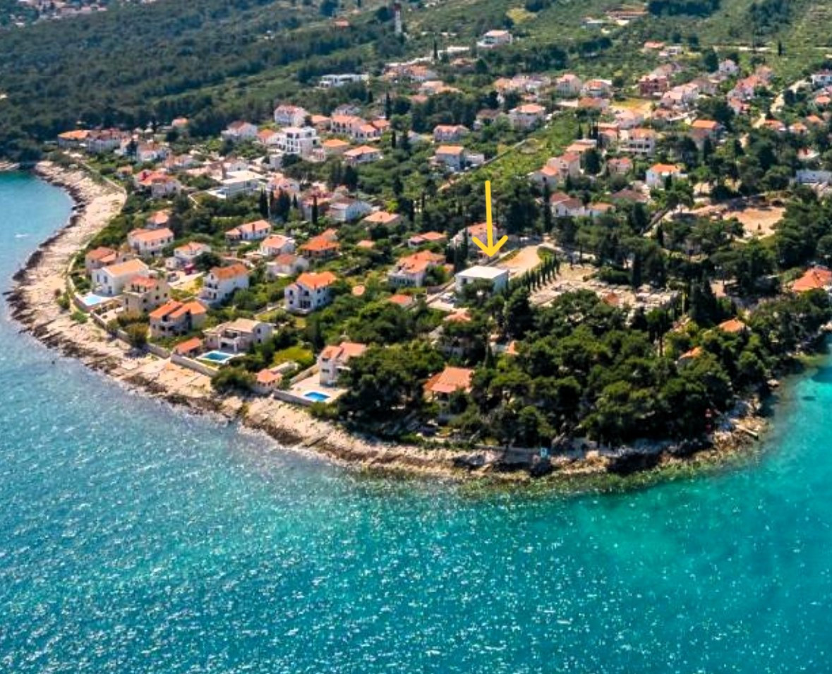 Villa White