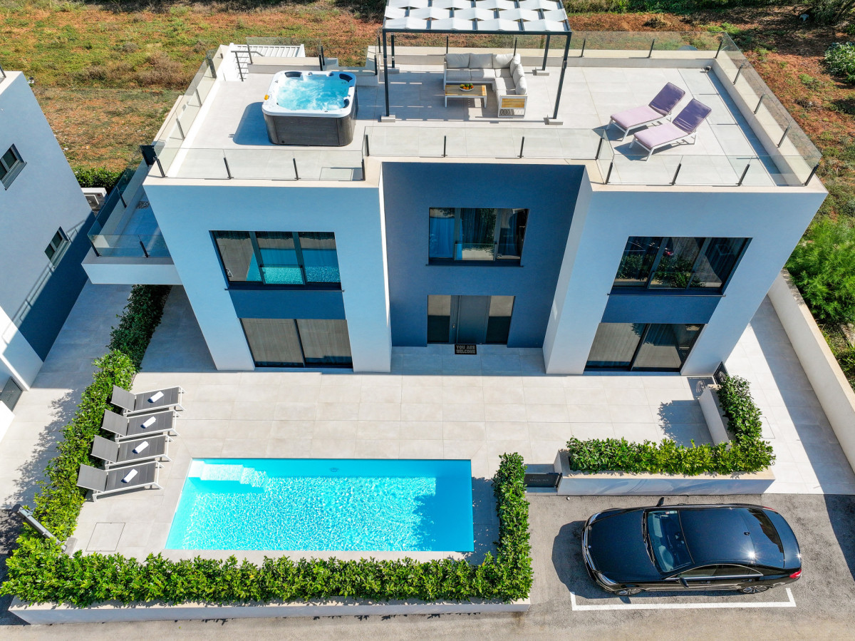 Villa Magic Sky II