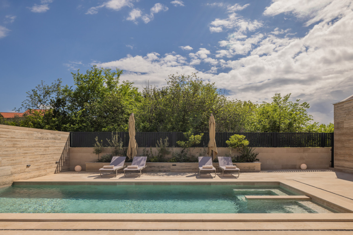 Villa Salt and Stone