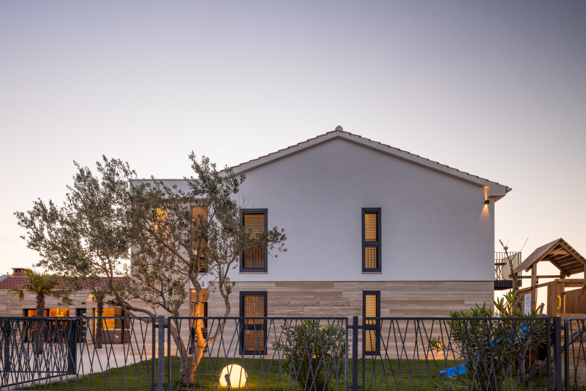 Villa Salt and Stone