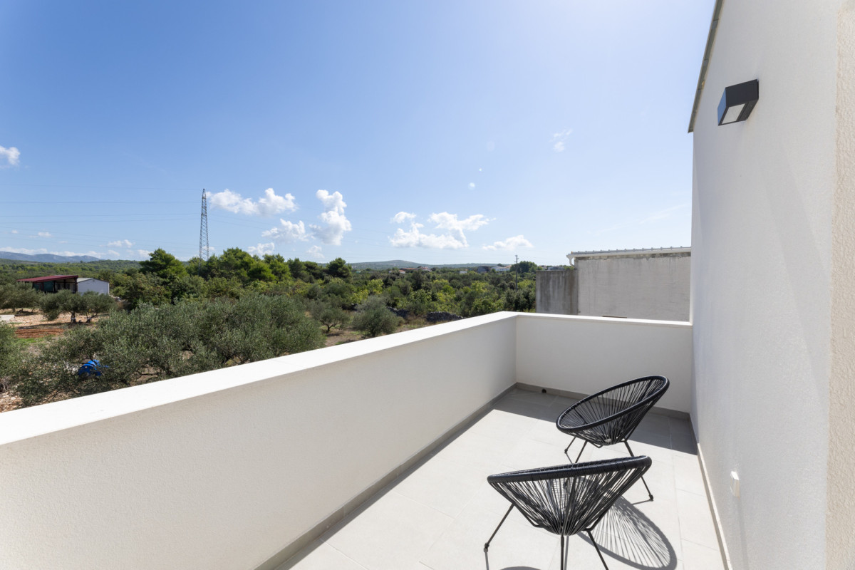 Villa Golden Shine