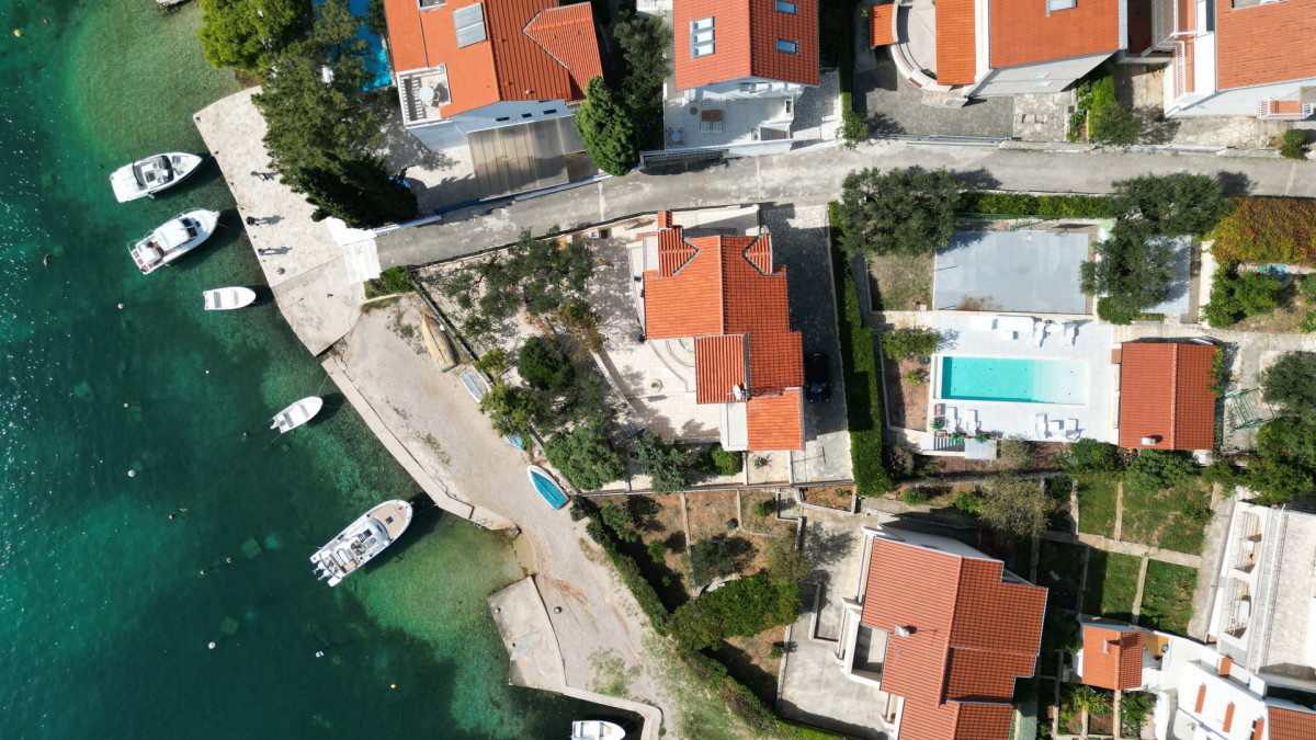 Villa Divna