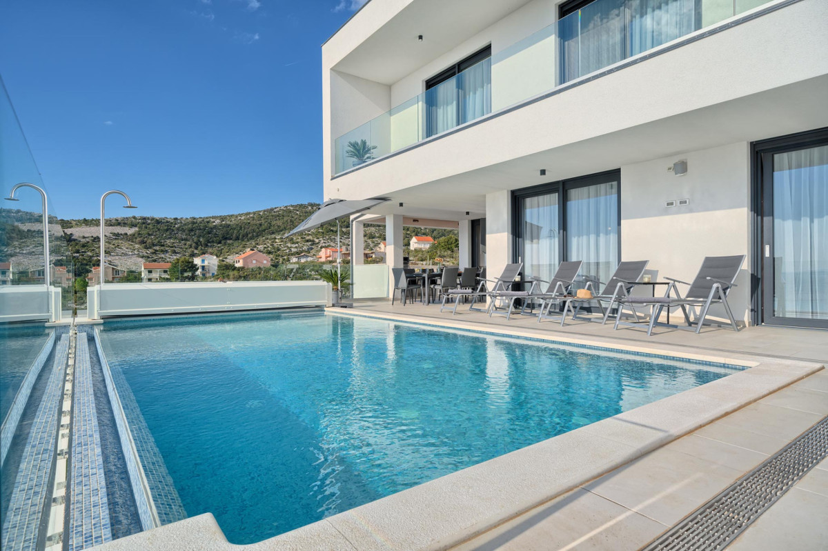 Villa Larissa