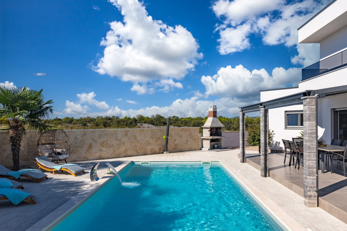 Villa Mirakul