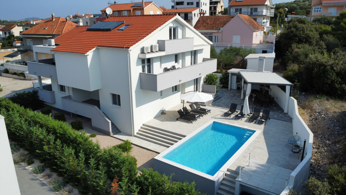Seaview Villa Amaris