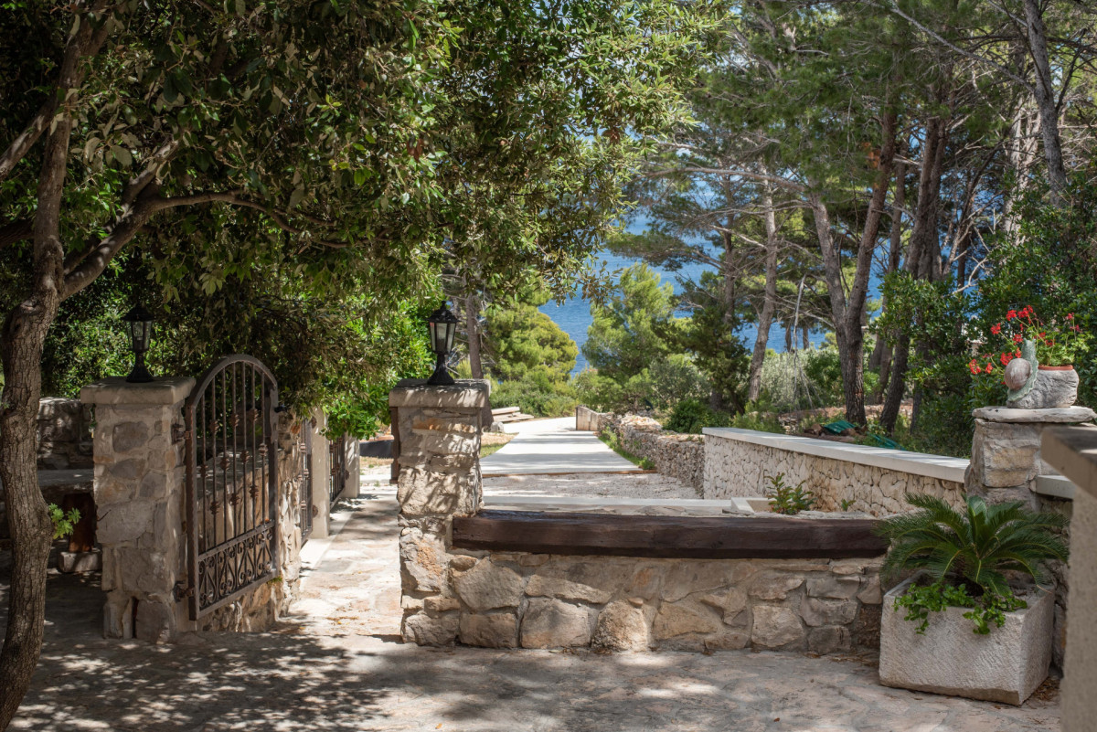 Villa Diamond Island