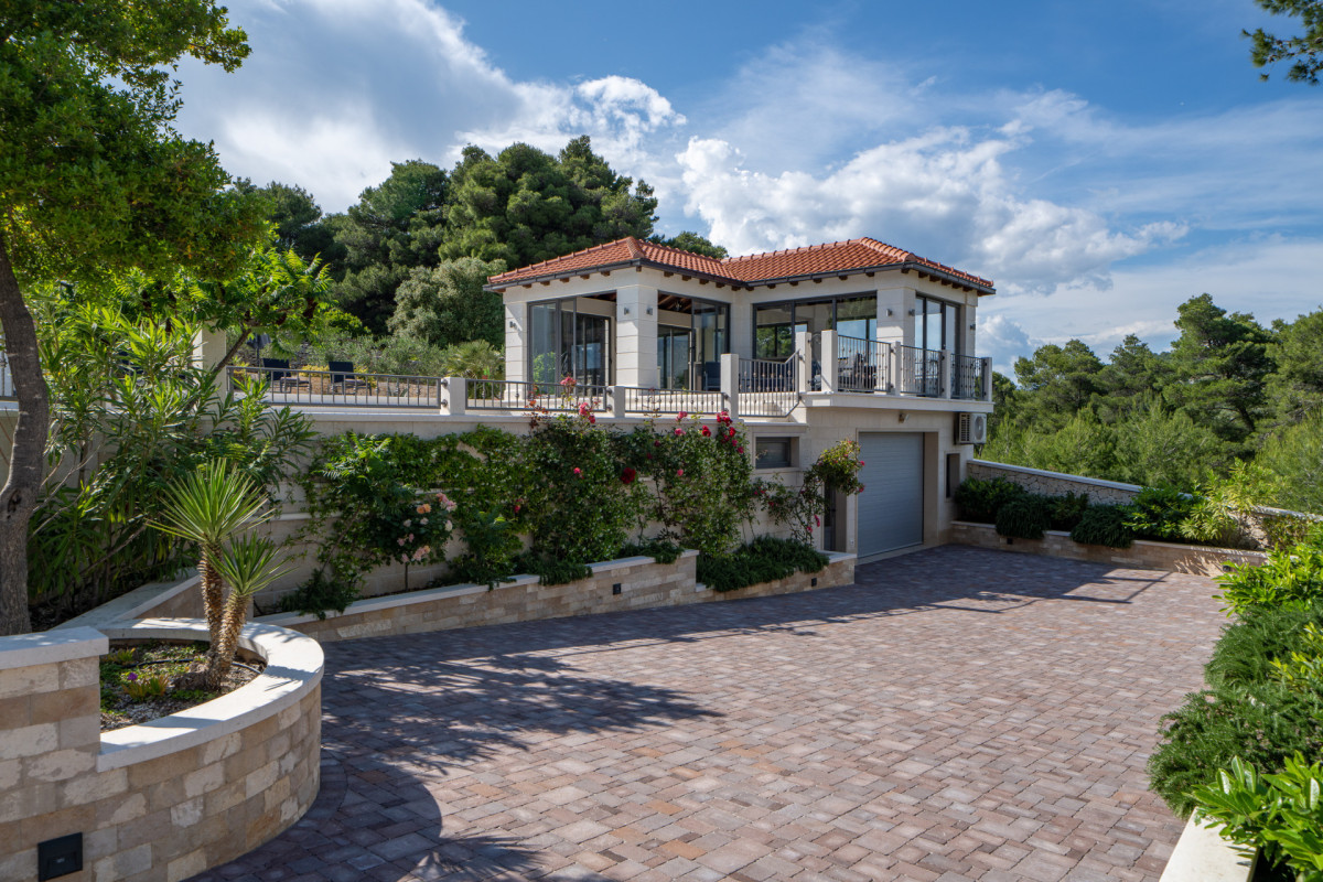 Villa Diamond Island