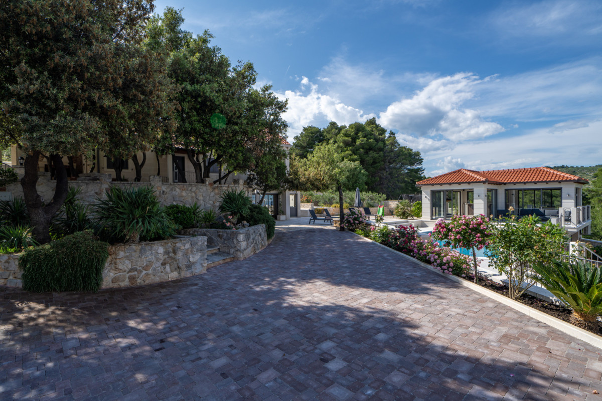 Villa Diamond Island