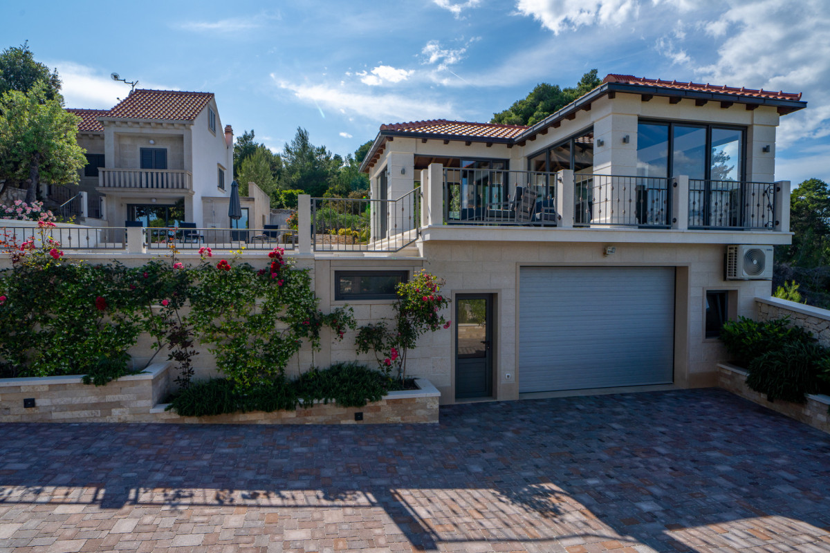 Villa Diamond Island