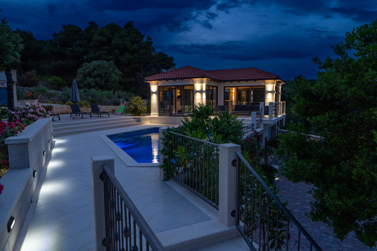 Villa Diamond Island