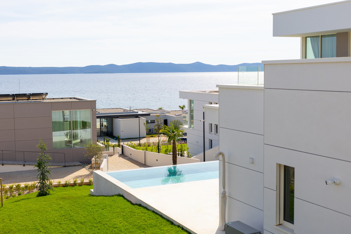 Villa Club