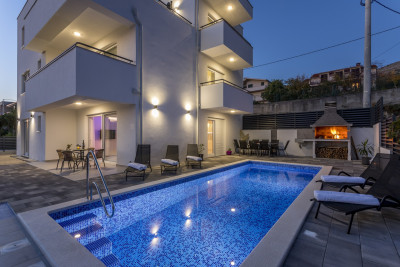 Villa Tomi