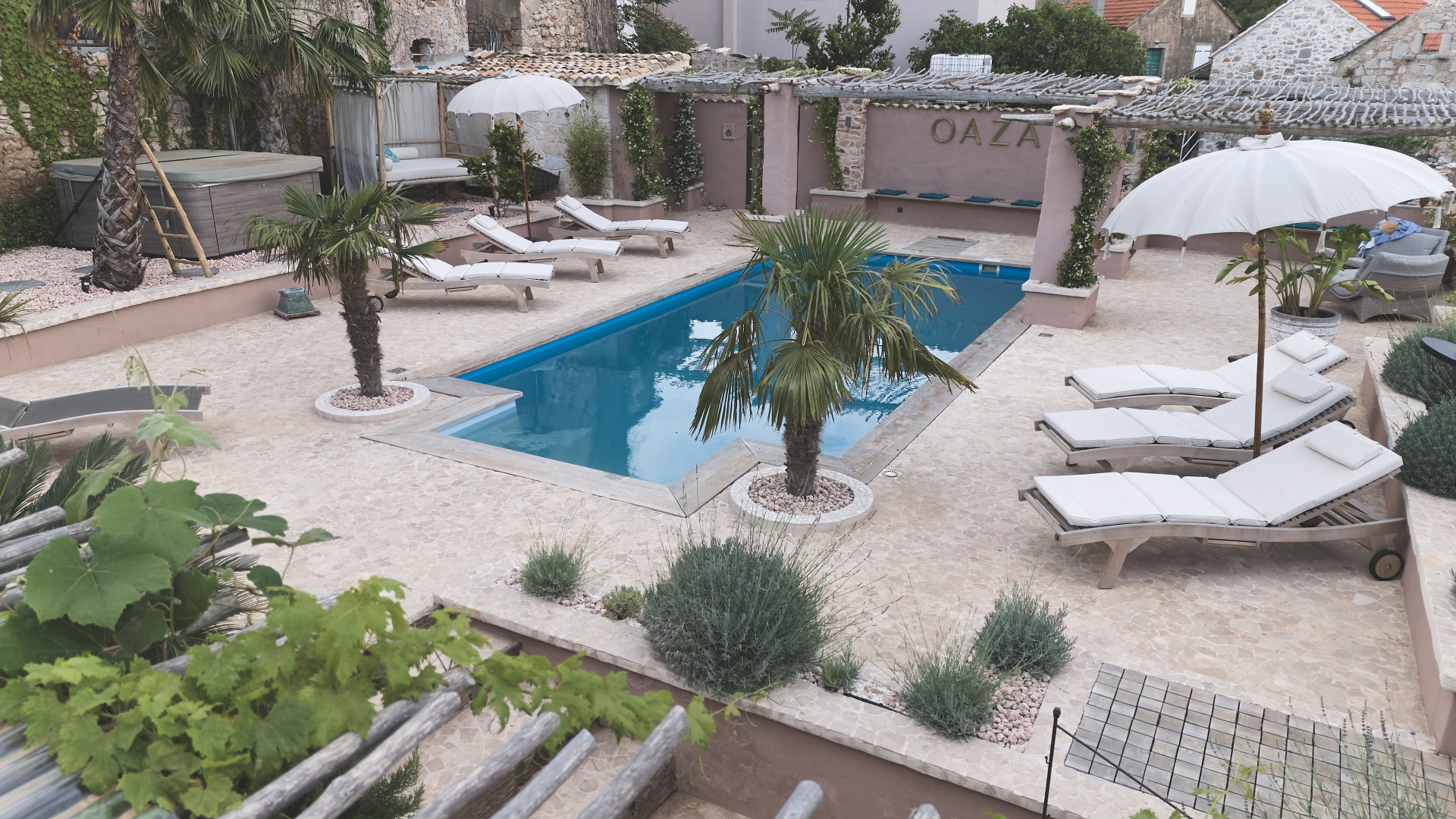 Villa Oaza