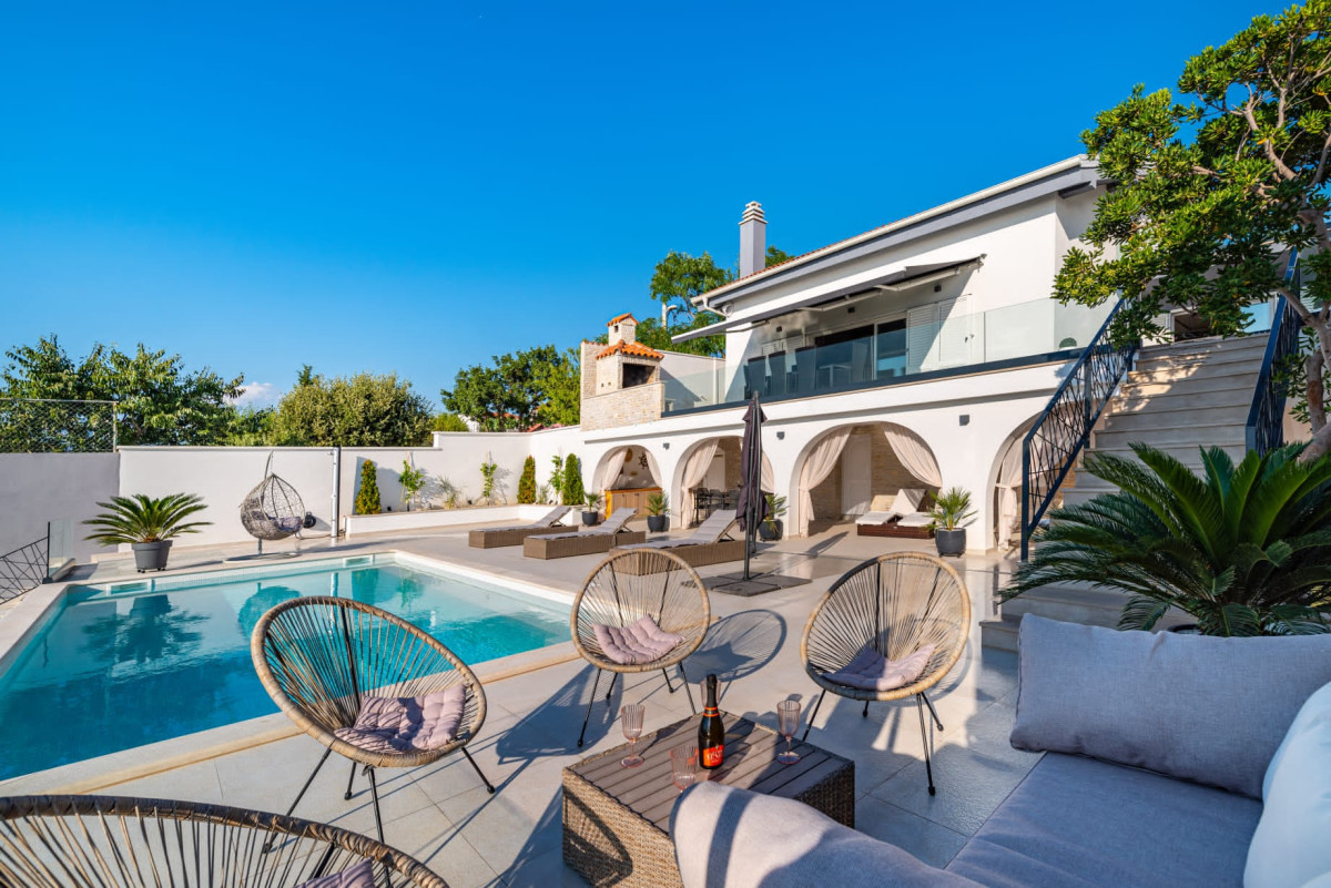 Villa Ava