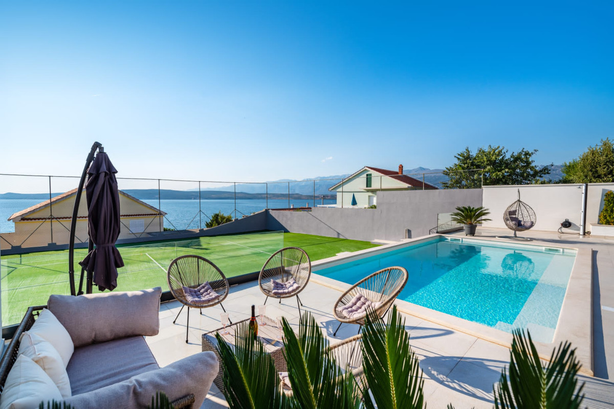Villa Ava