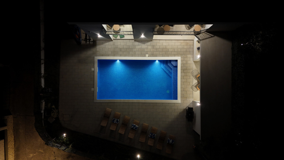 Villa White