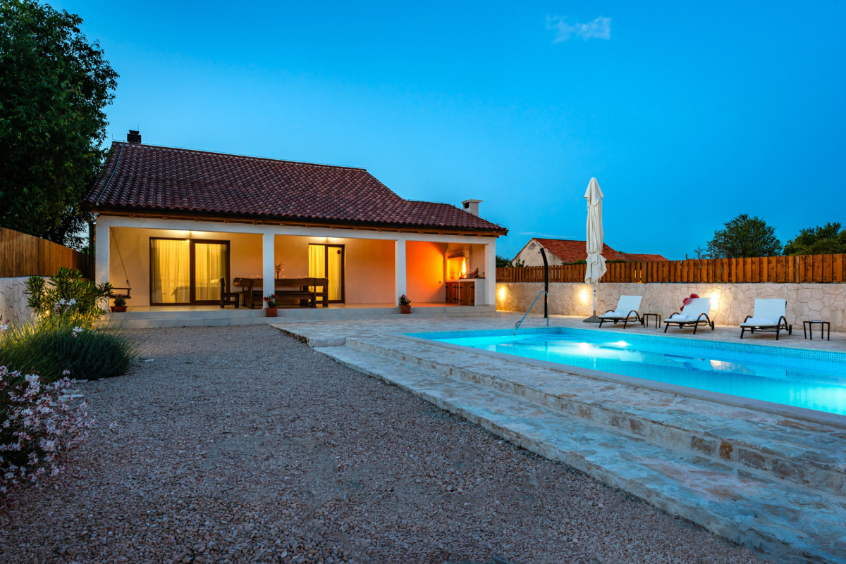 Villa Kole