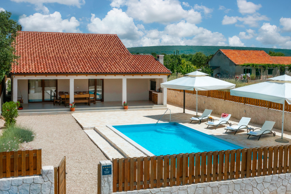 Villa Kole