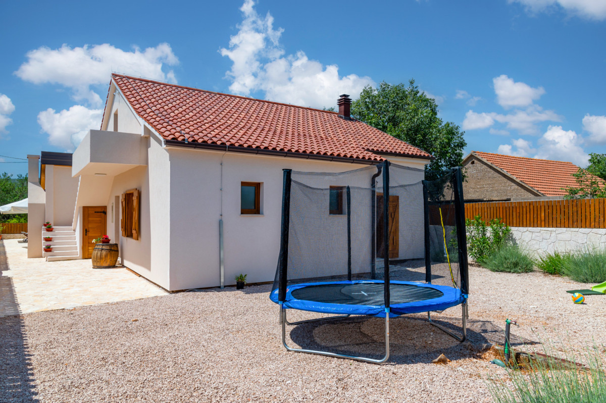 Villa Kole