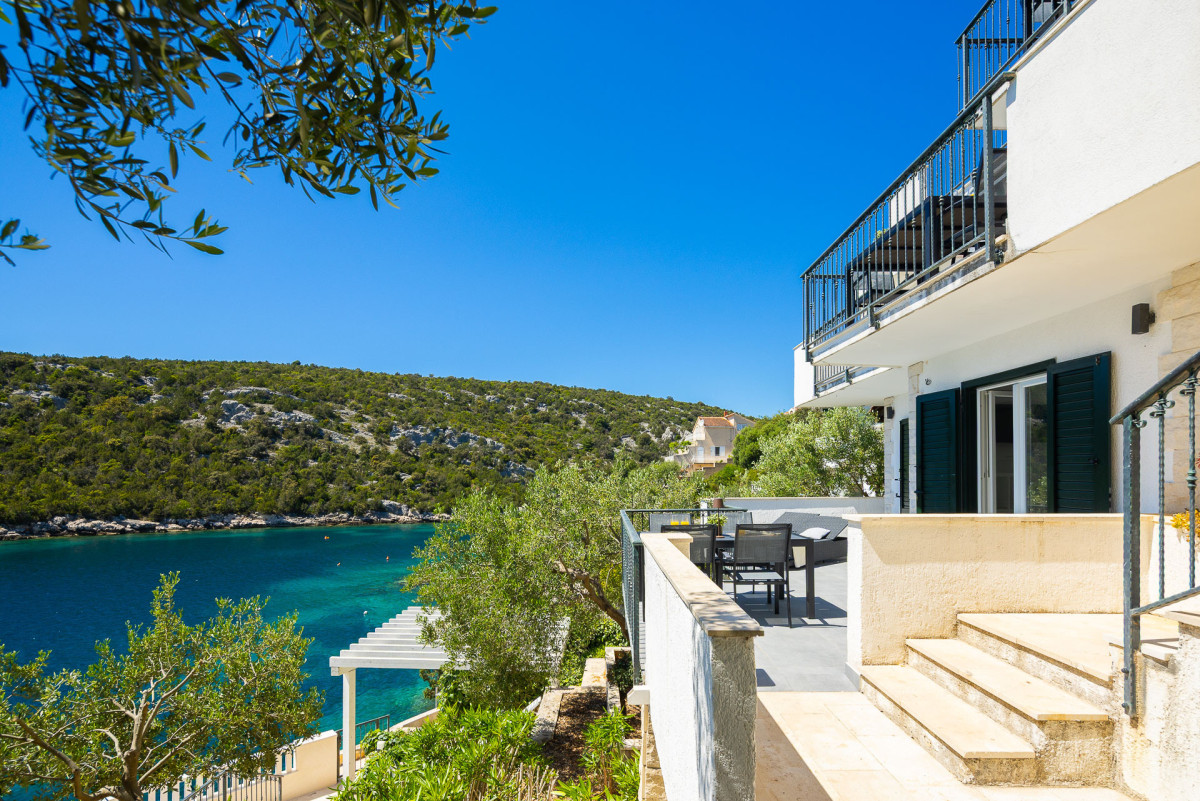 Villa Sine