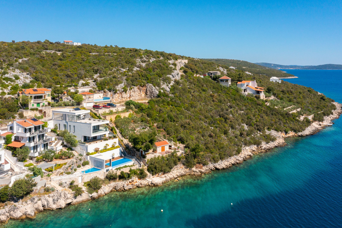 Villa Sine