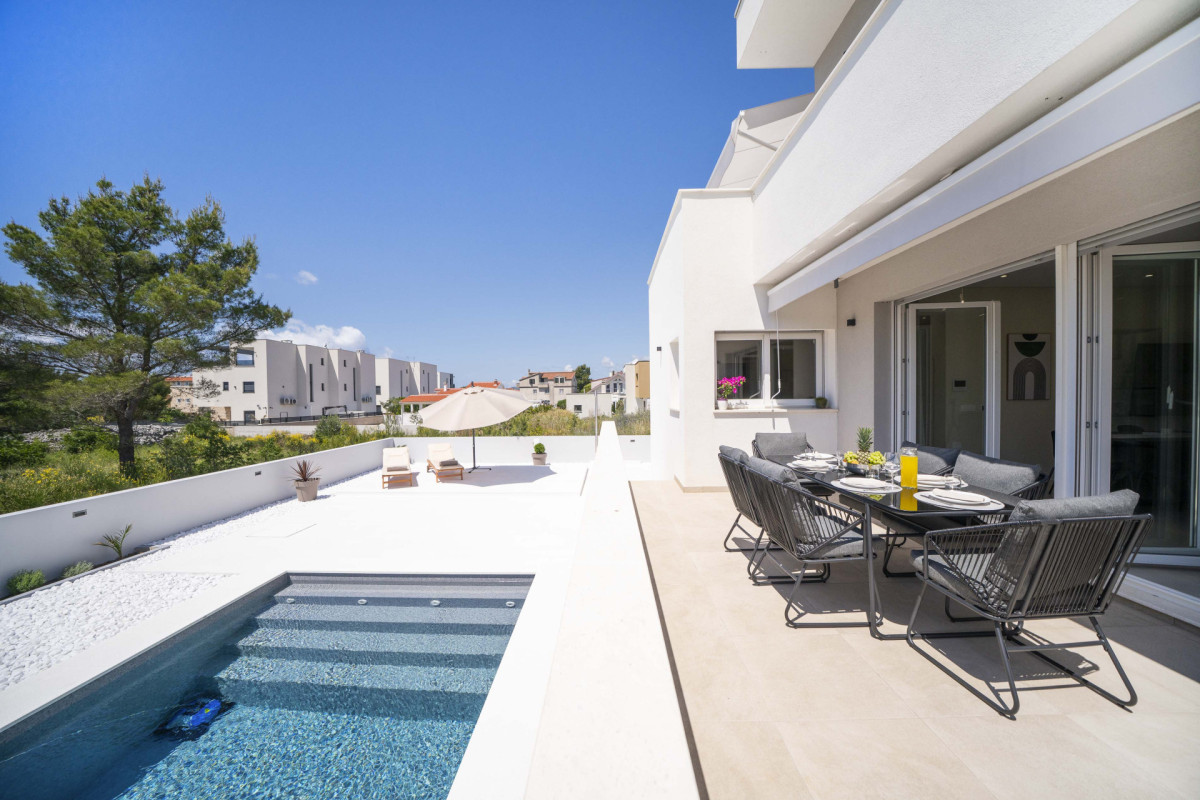 Villa Residence Opera