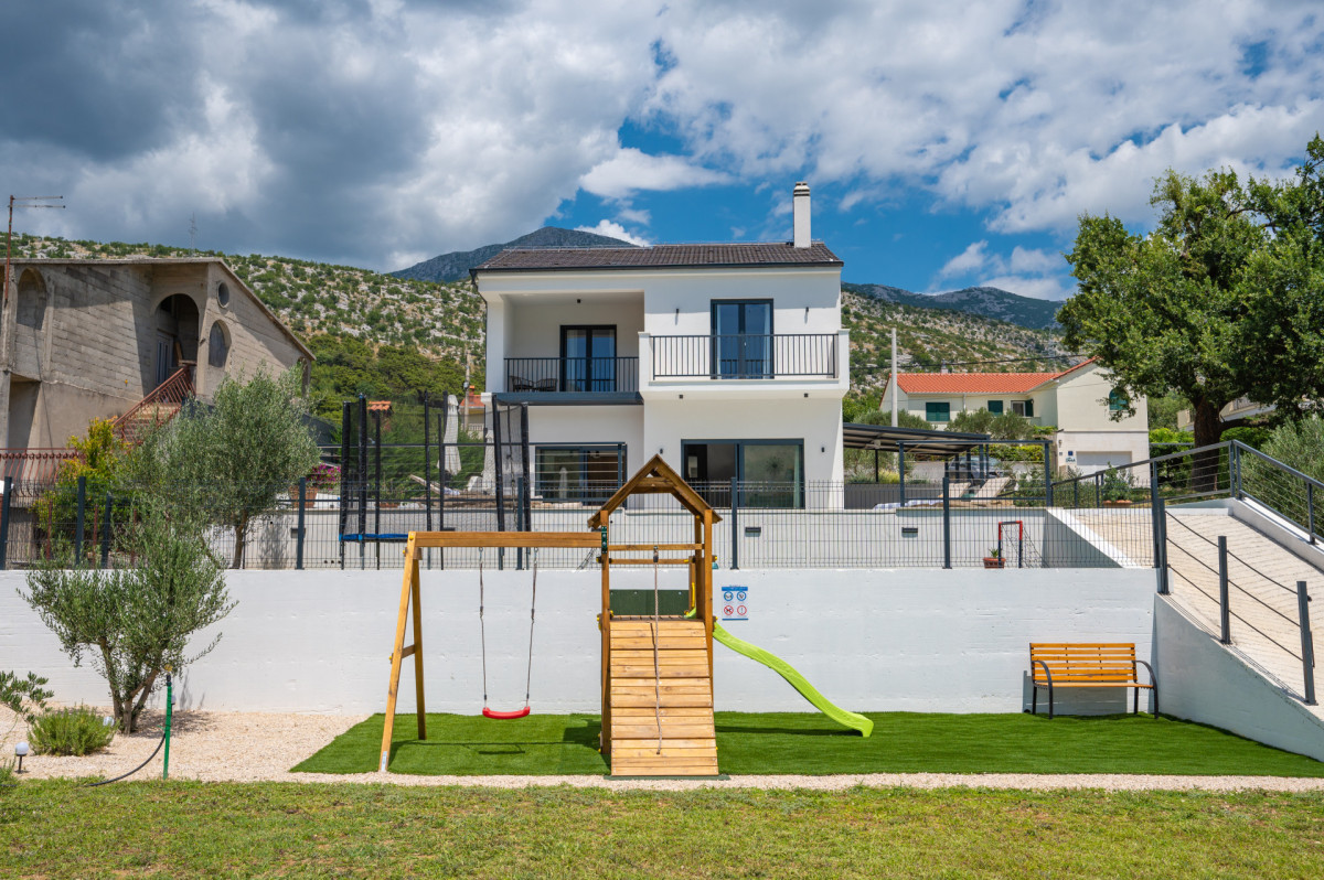 Villa Nacle