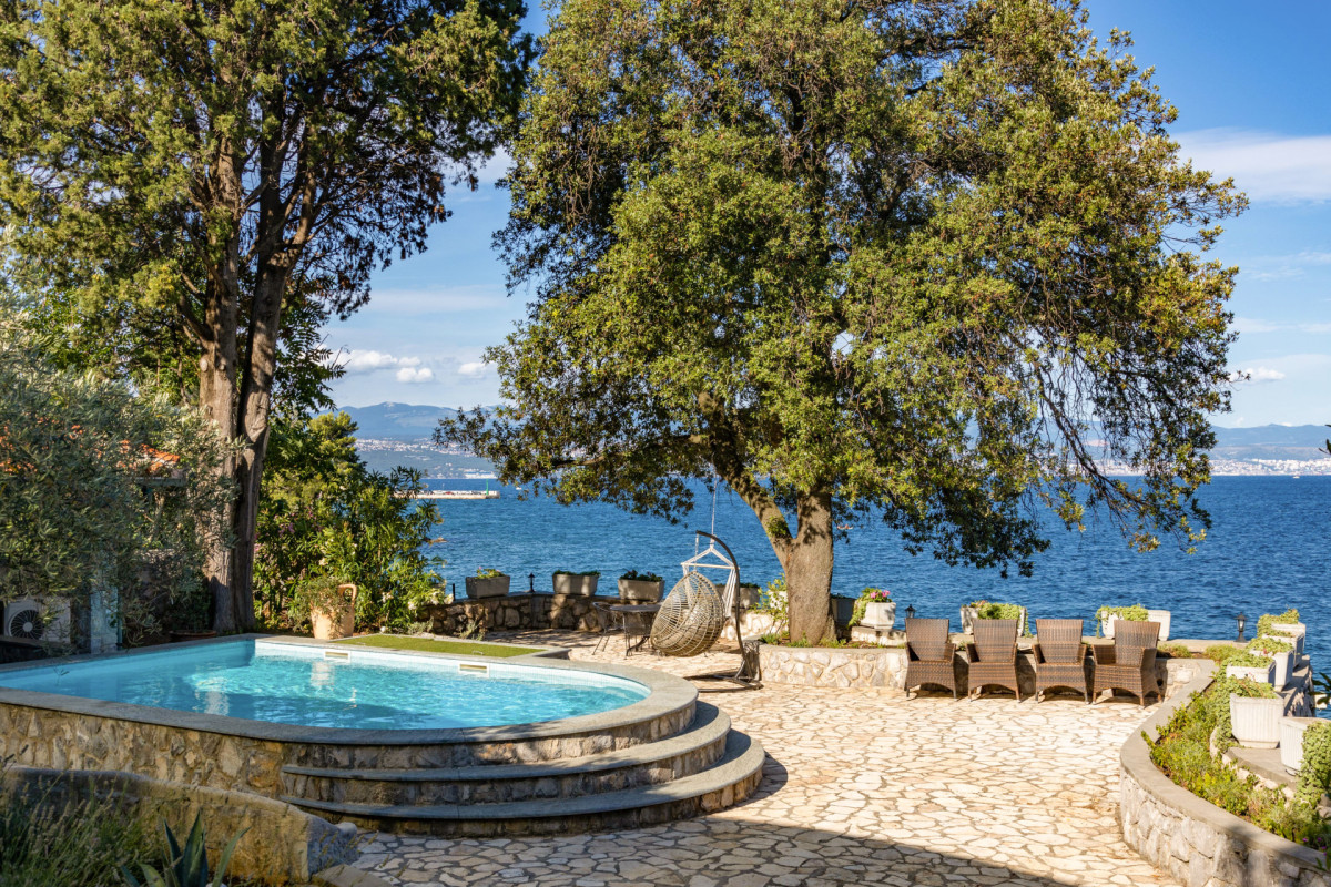 Villa Erzzi