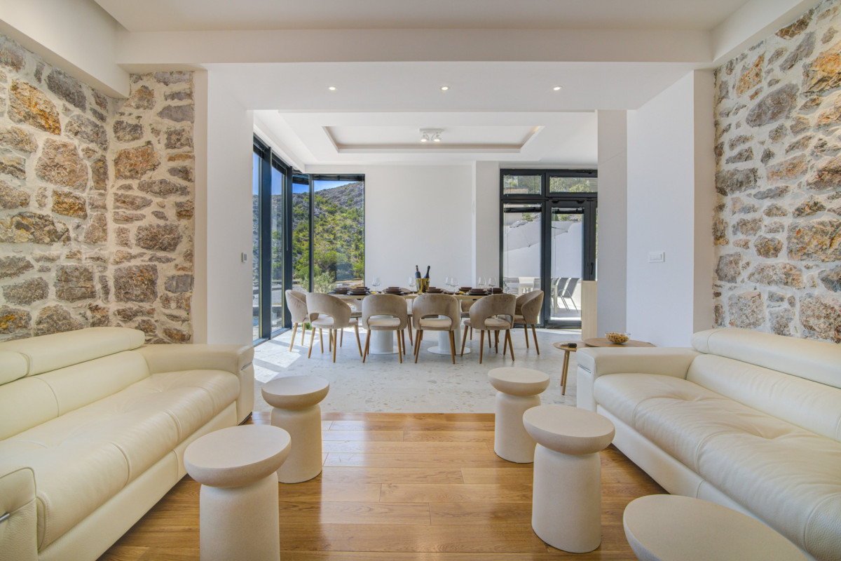 Villa Cesarica