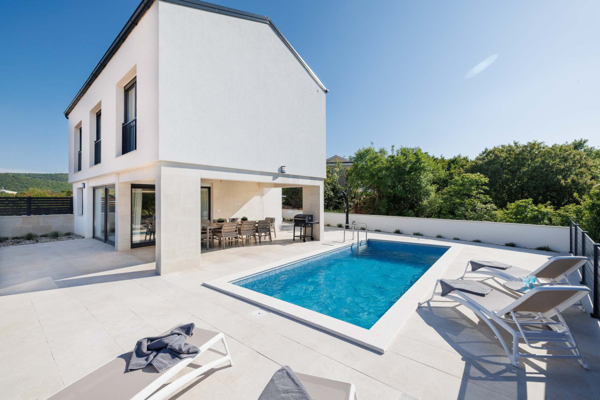 Villa Olivetree Hillside