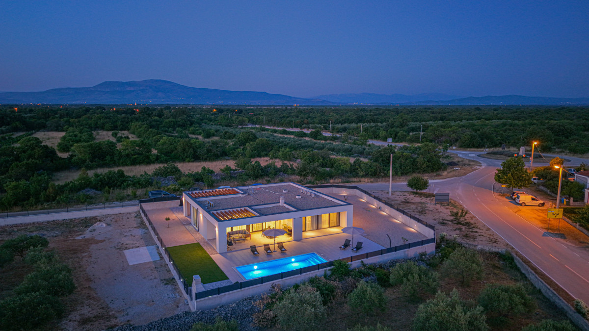 Villa PI25