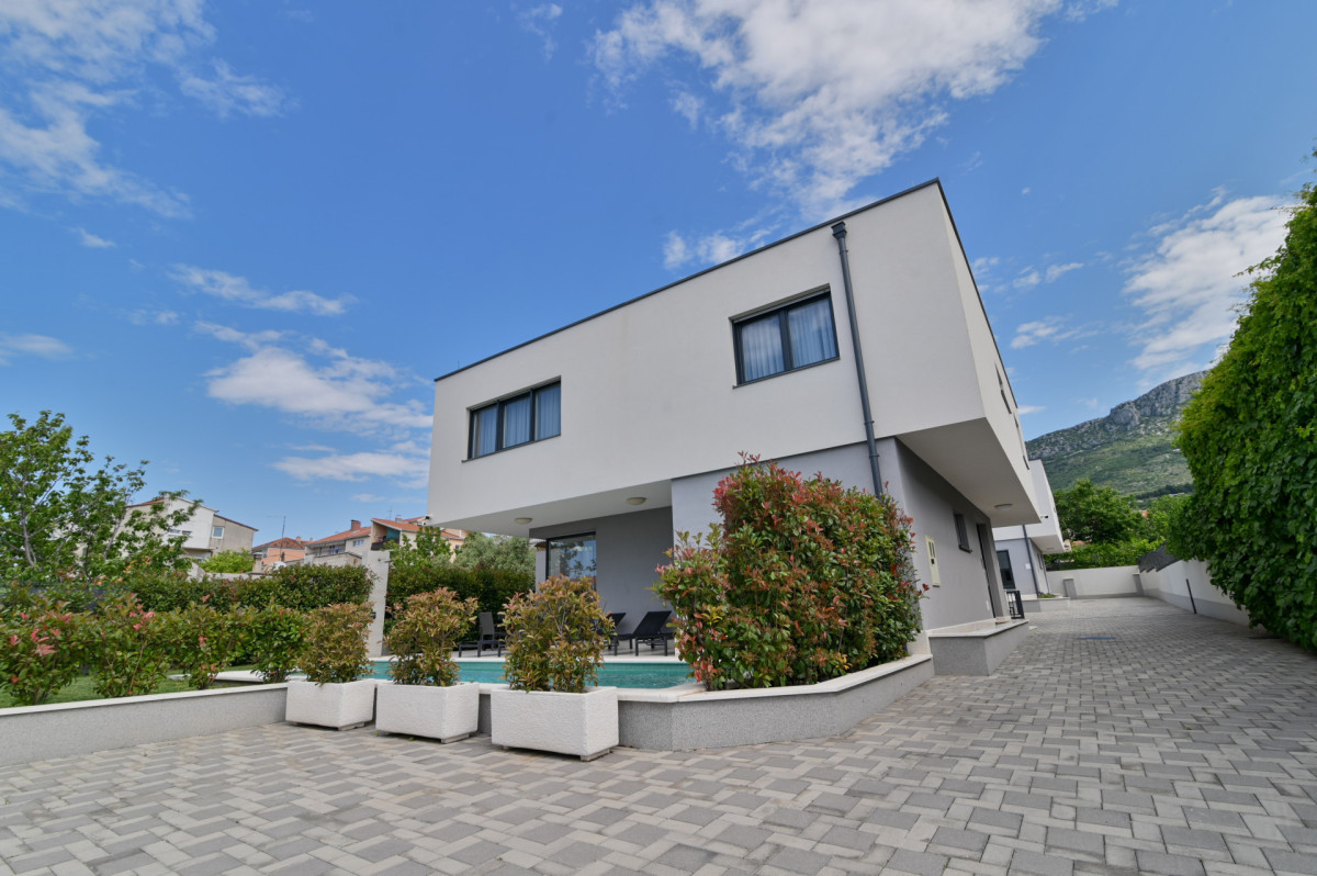 Villa South