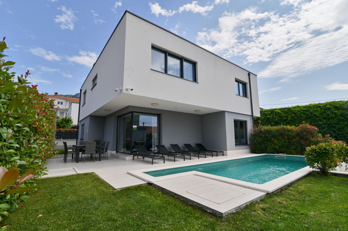 Villa South