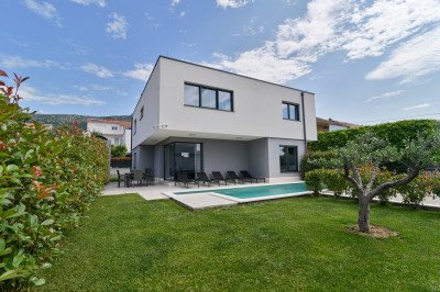 Villa South