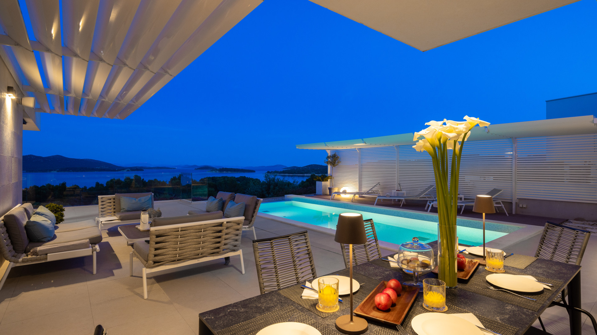 Beachfront Villa Konstanca