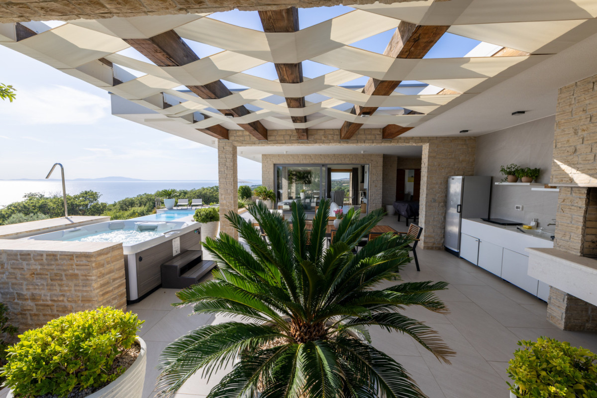 Villa Plant 6
