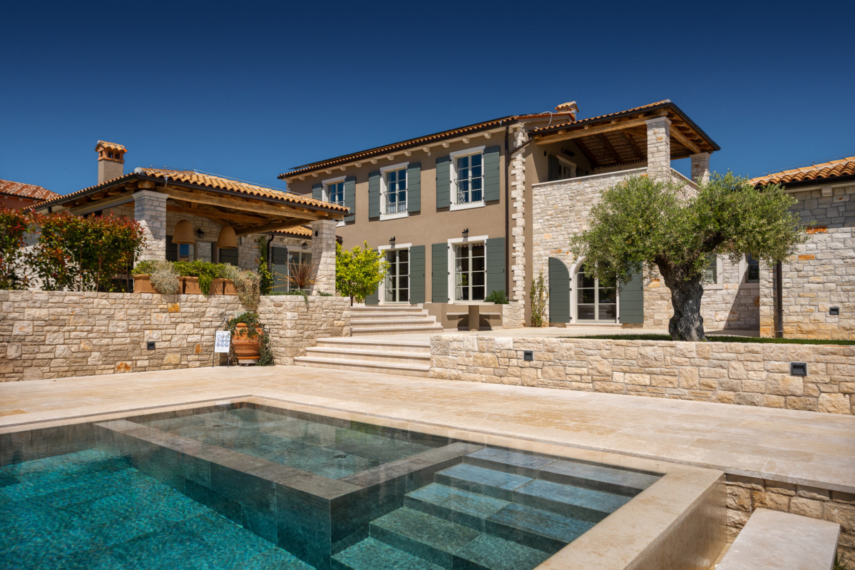 Villa Olive View