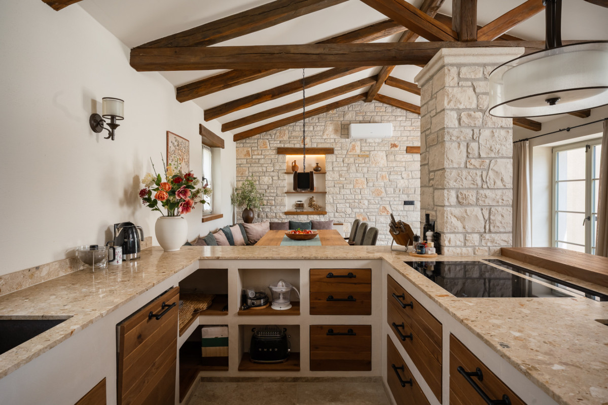 Villa Olive View