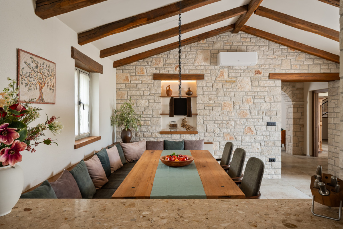 Villa Olive View