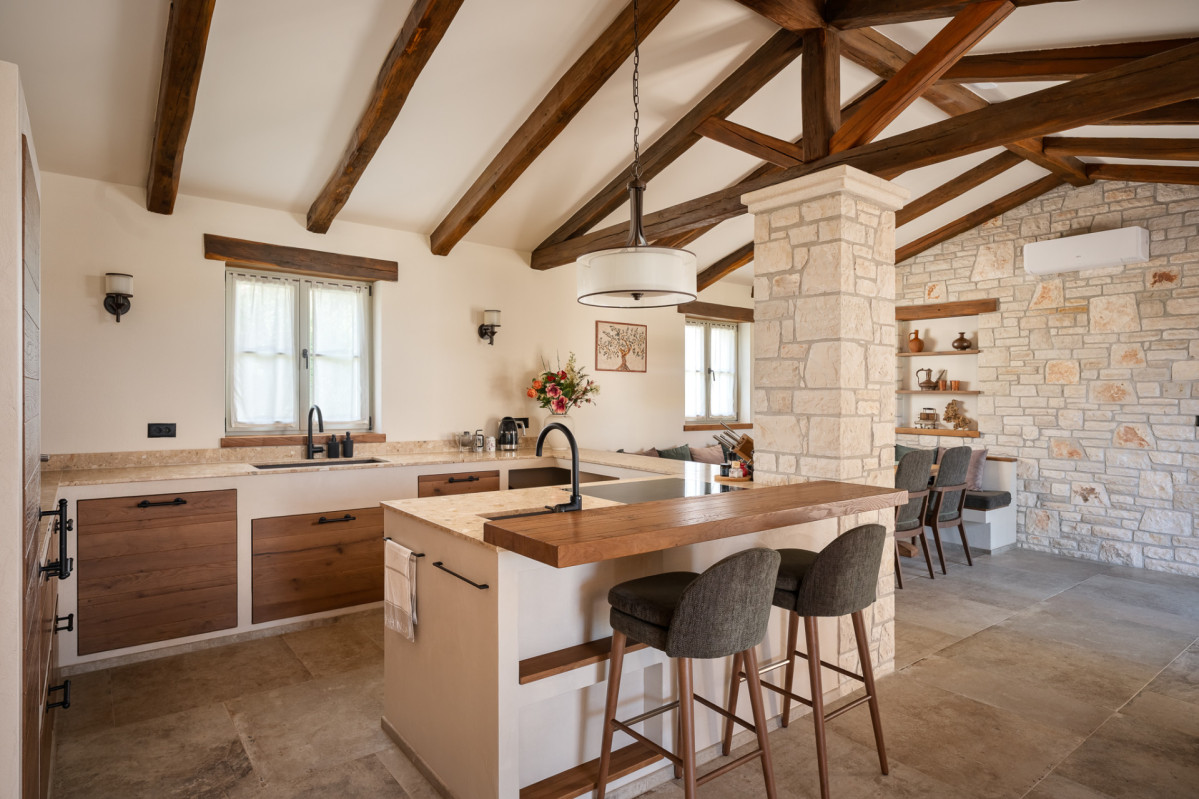 Villa Olive View