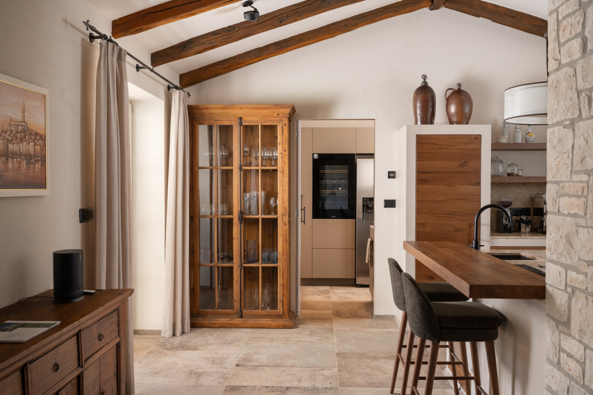 Villa Olive View