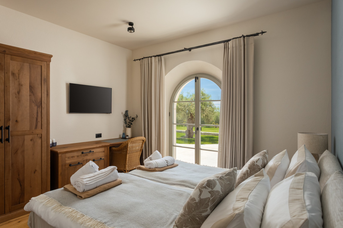 Villa Olive View