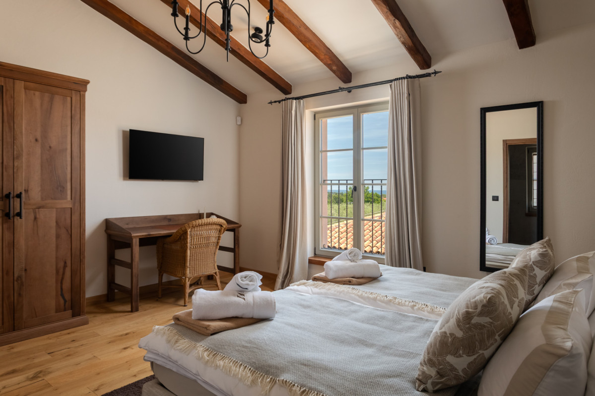 Villa Olive View