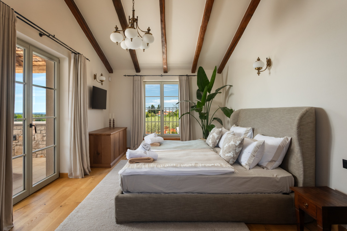 Villa Olive View