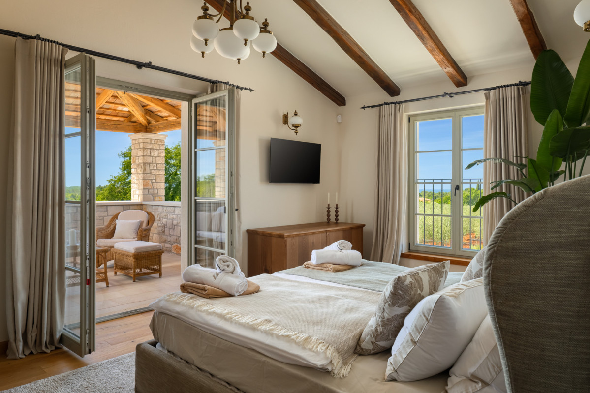 Villa Olive View