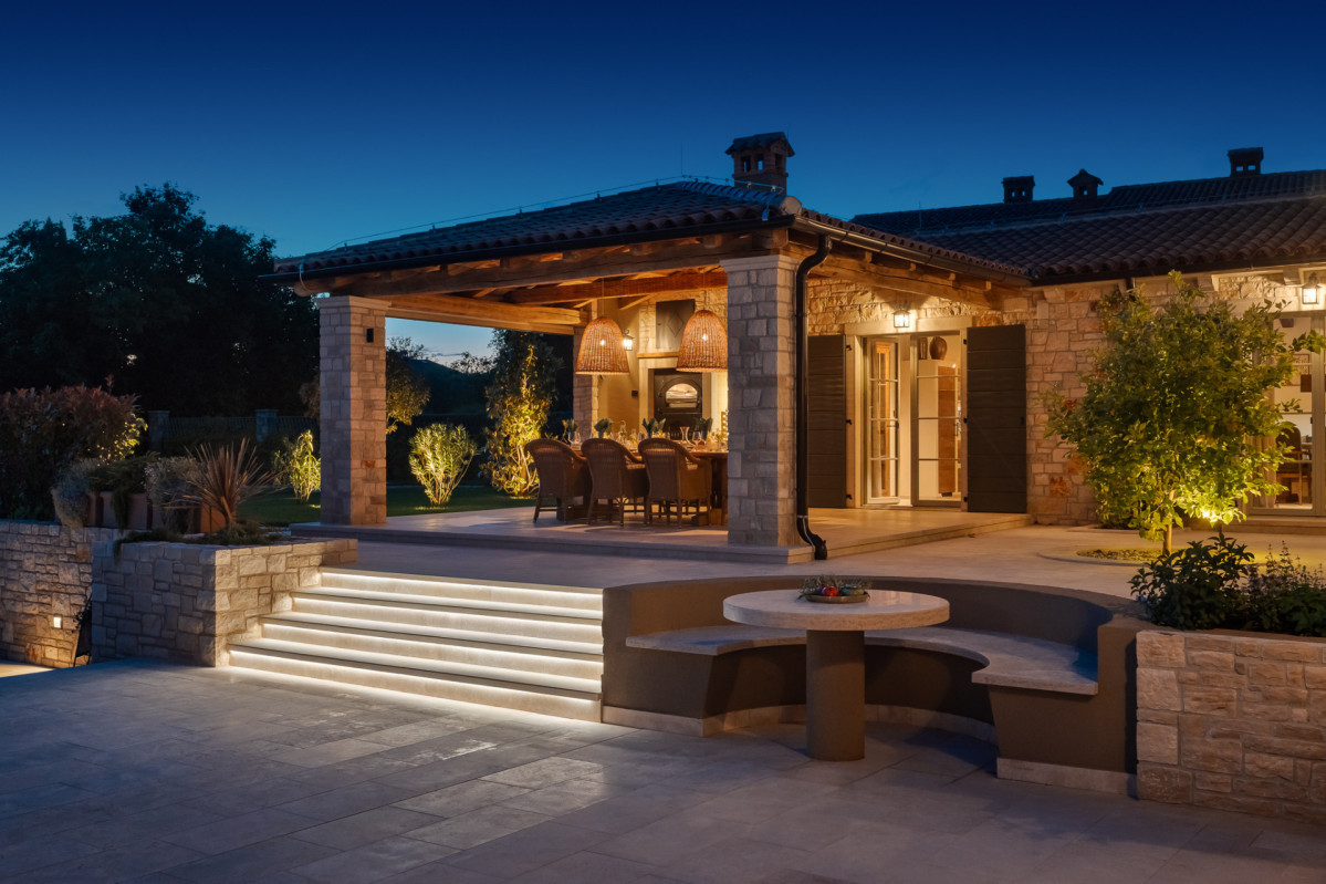 Villa Olive View