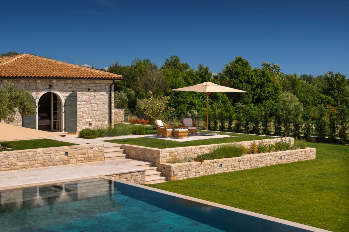 Villa Olive View