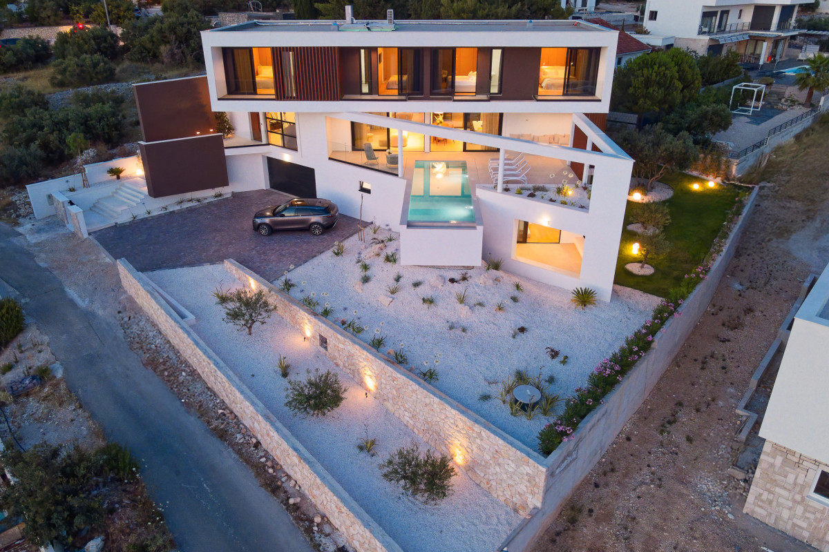 Villa Five K