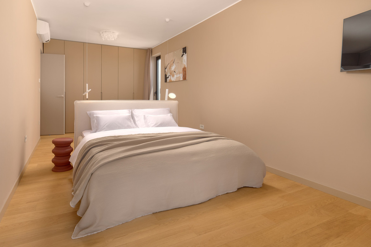 Villa Five K