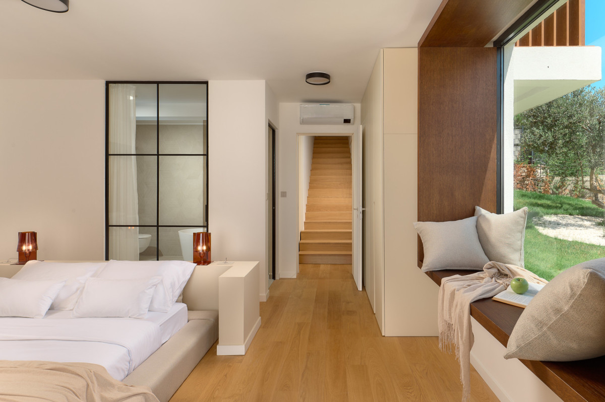 Villa Five K